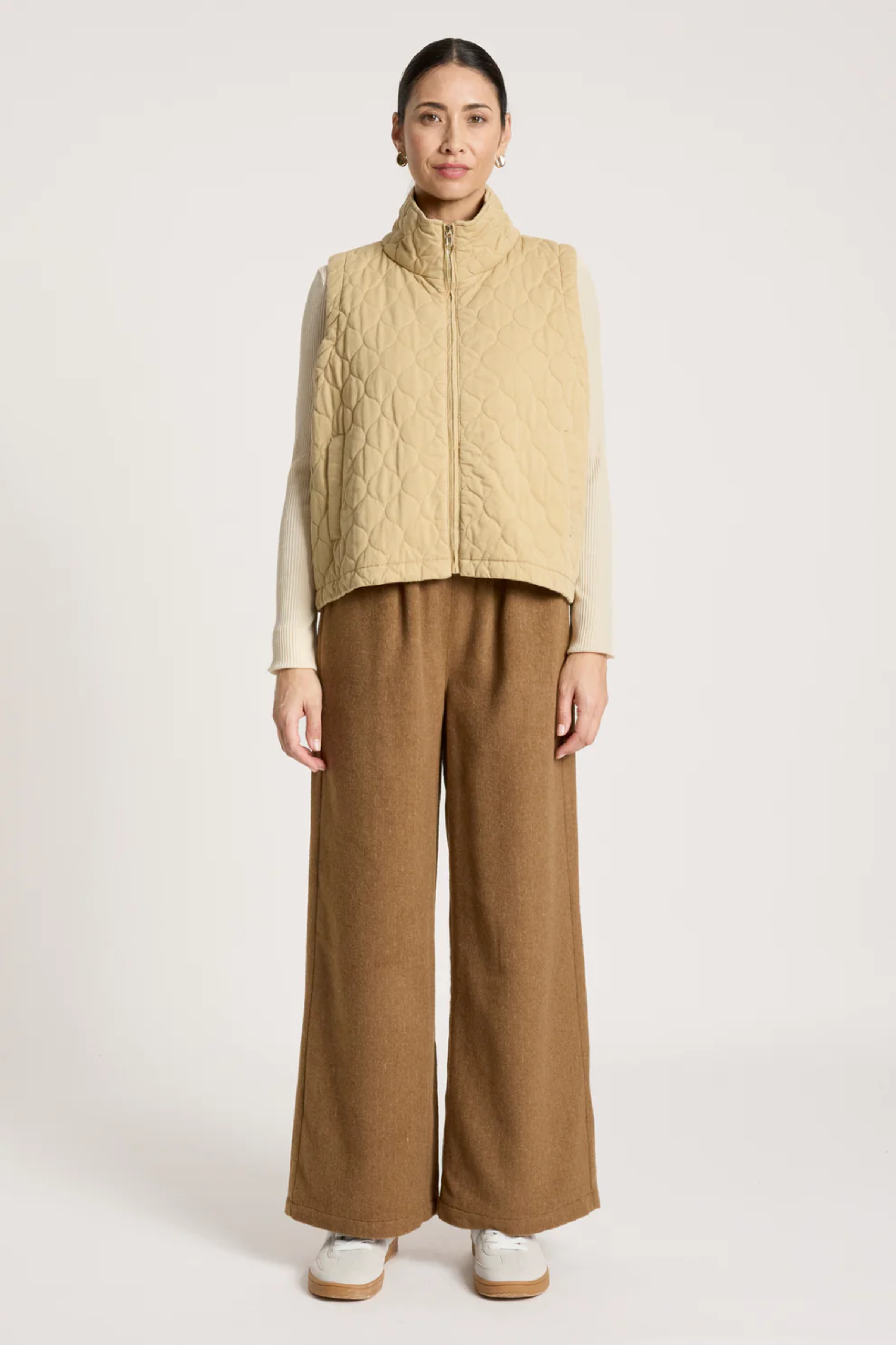 Sansi Quilted Crop Vest - Dune