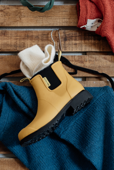 Merry People Bobbi Gumboots/Rainboots - Mustard