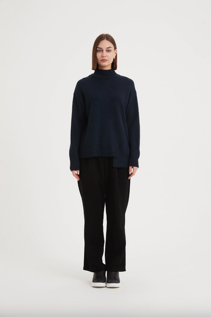 Asymmetric Hem Knit