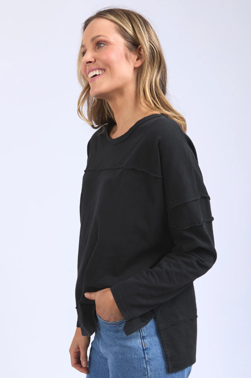 Foxwood Jayne Throw On Top - Black