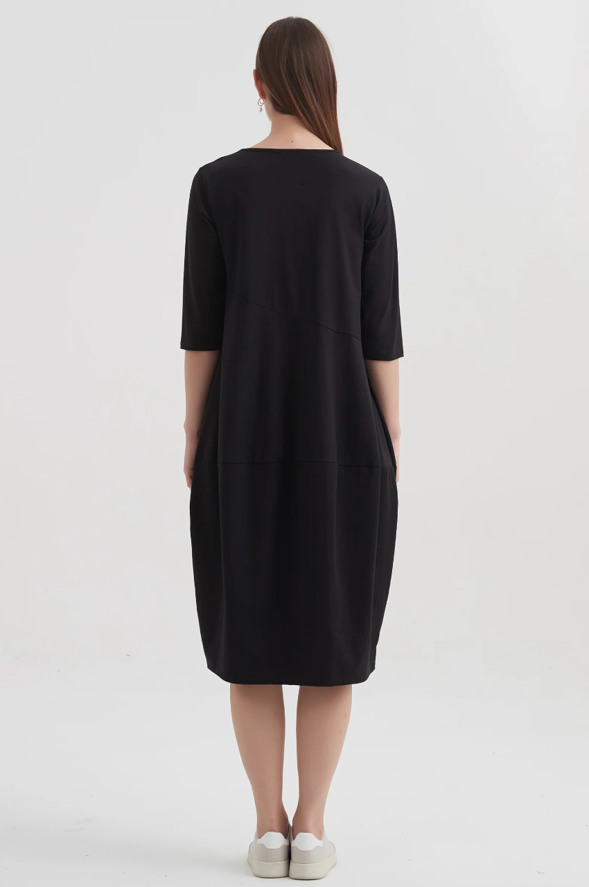 Diagonal Seam Winter Dress - Black