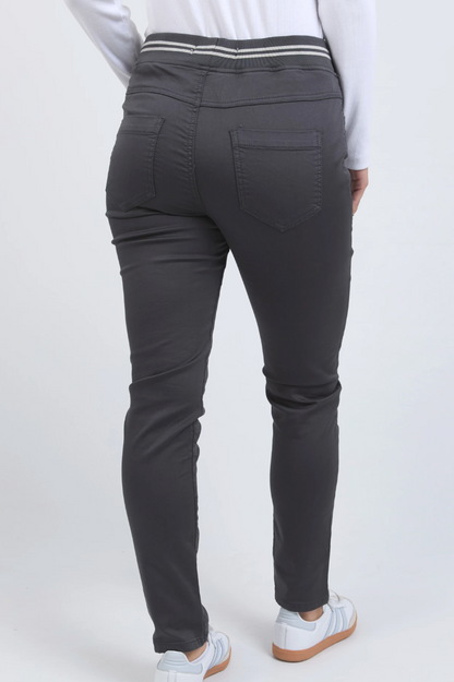 Foxwood Sylvia Jogger - Charcoal