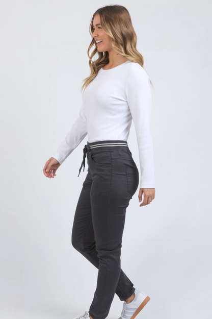 Foxwood Sylvia Jogger - Charcoal