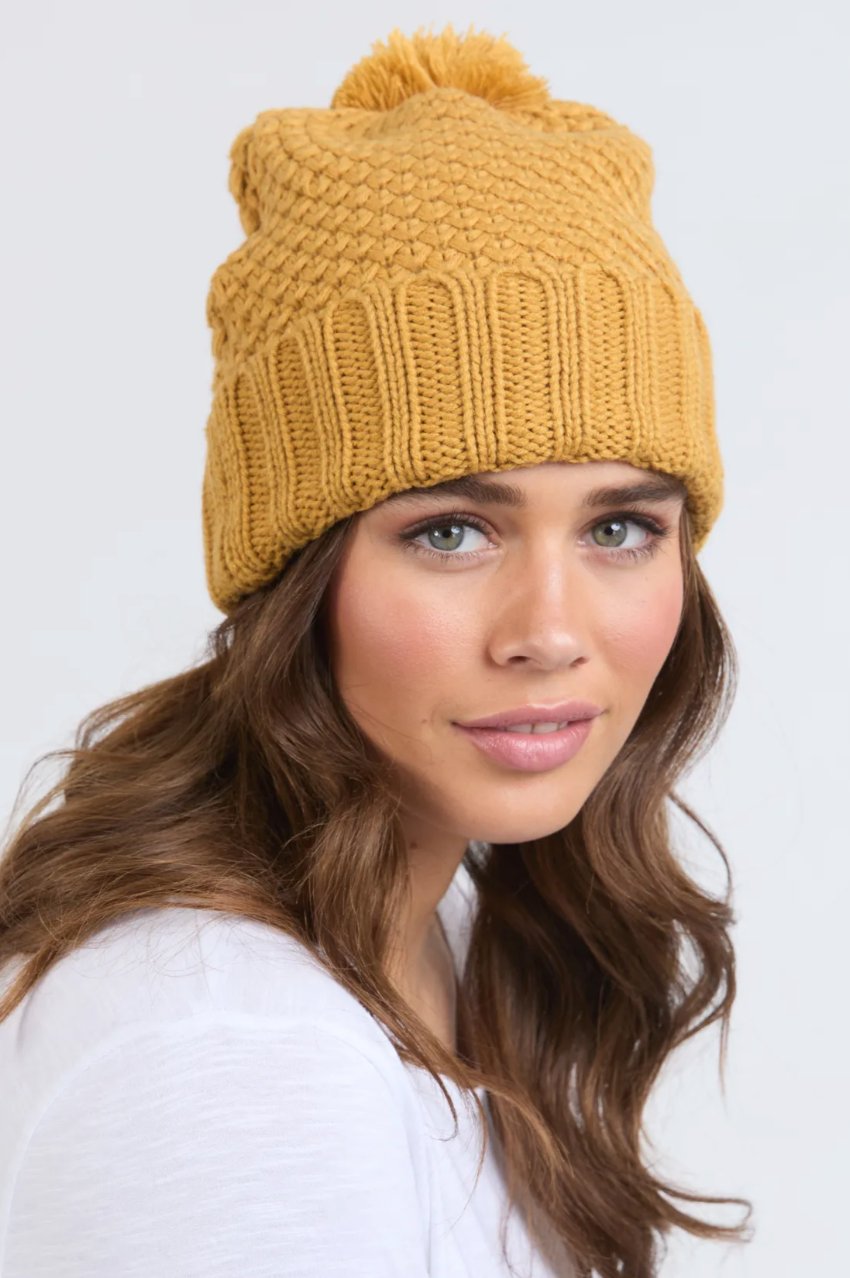Elm Berry Beanie - Mustard