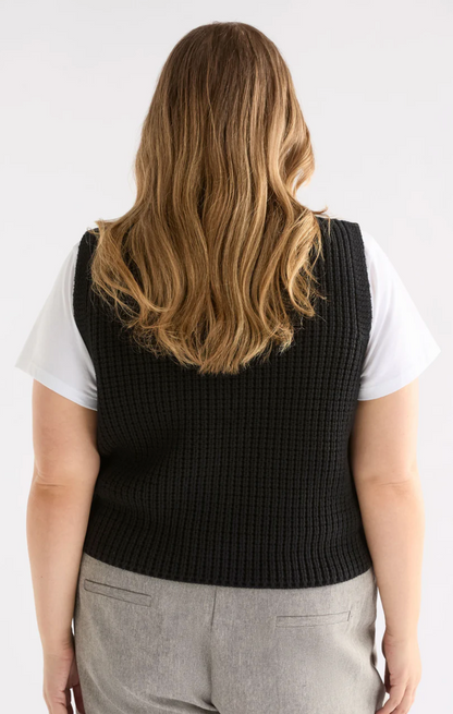 Elk Arp Vest - Black