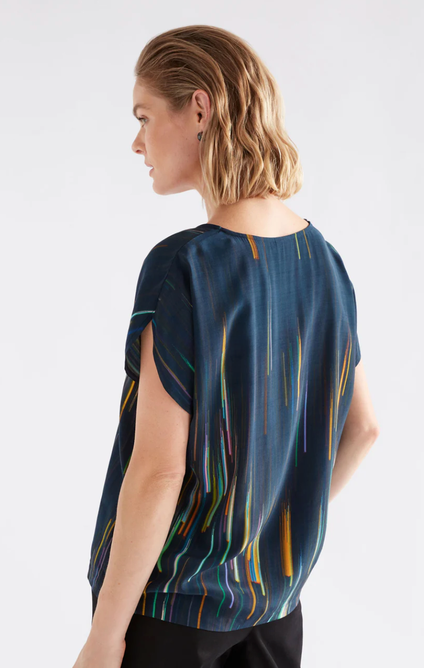 Elk Kayra V Neck Top - Alinea Print