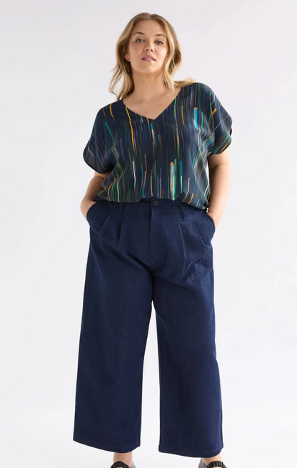 Elk Kayra V Neck Top - Alinea Print