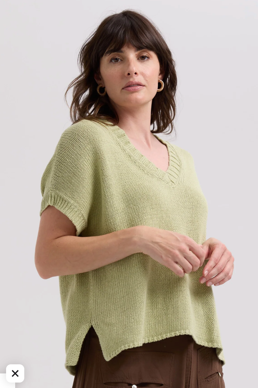 LD & Co Textured V Top - Lemongrass