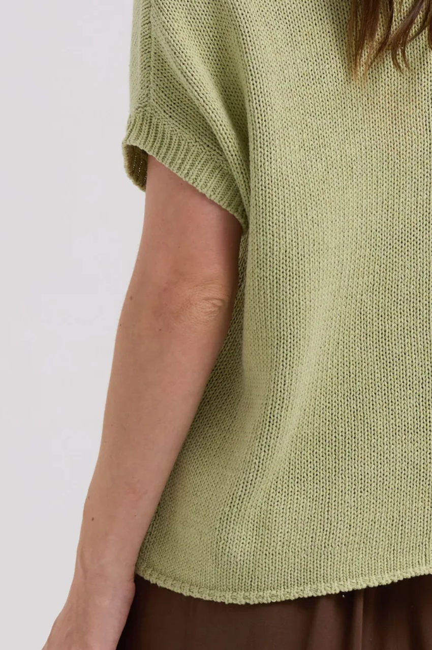 LD & Co Textured V Top - Lemongrass
