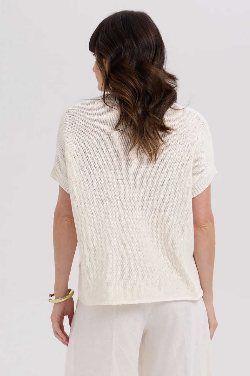 LD & Co Textured V Top - White