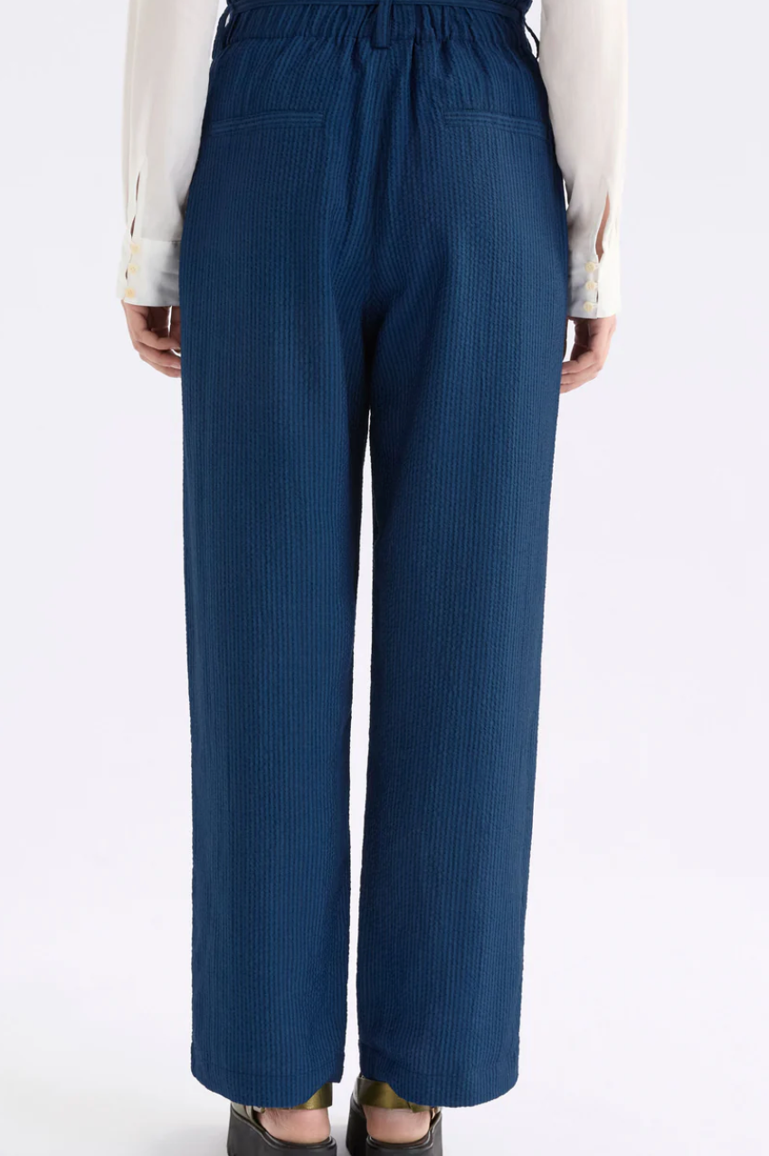 Elk Stolt Pant - Mid Wash