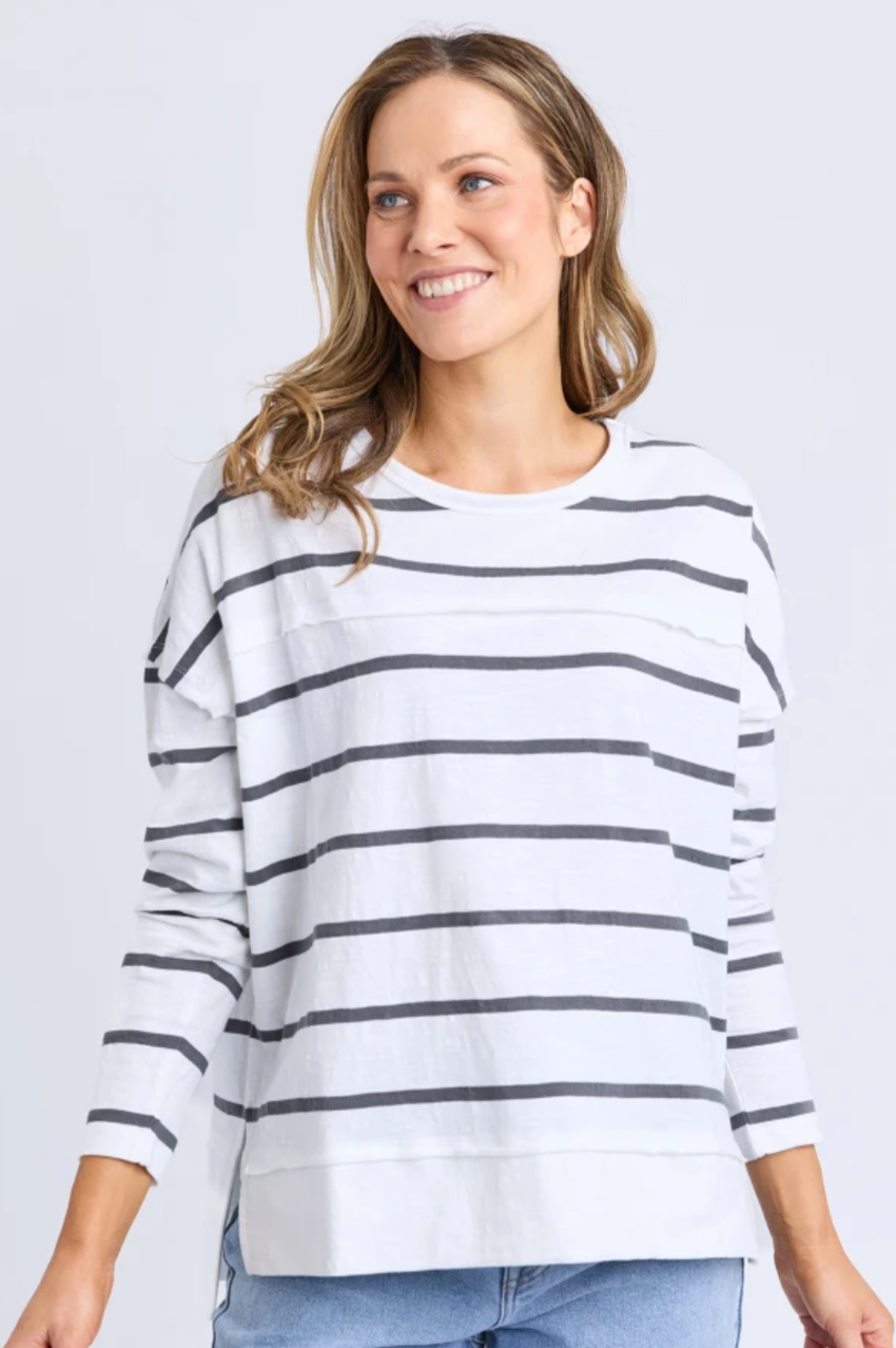Foxwood Jayne Stripe Throw On Top - Wht/Charc Stripe