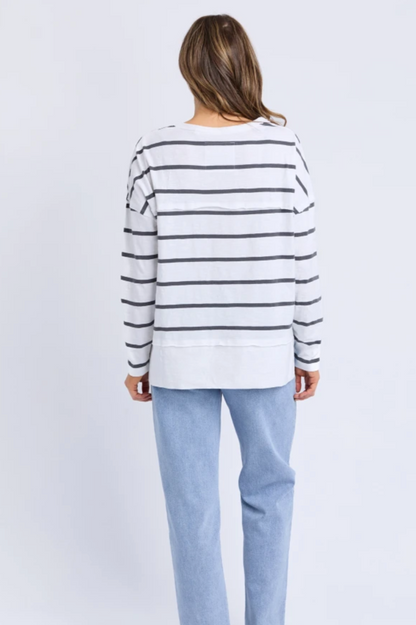 Foxwood Jayne Stripe Throw On Top - Wht/Charc Stripe