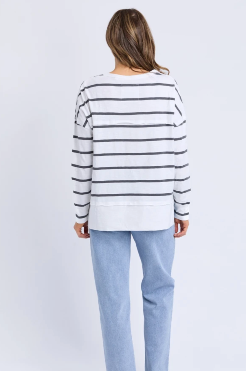 Foxwood Jayne Stripe Throw On Top - Wht/Charc Stripe