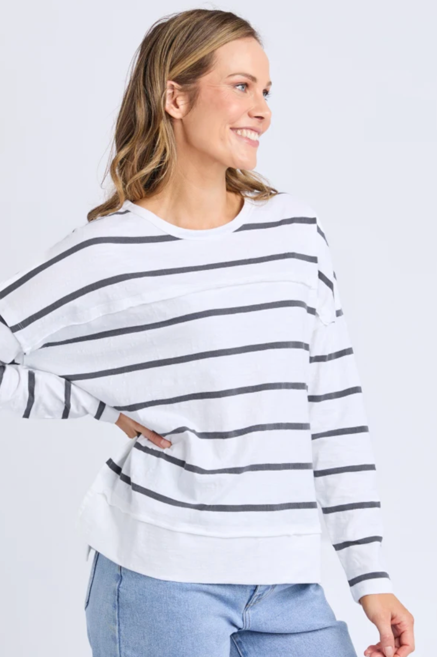 Foxwood Jayne Stripe Throw On Top - Wht/Charc Stripe
