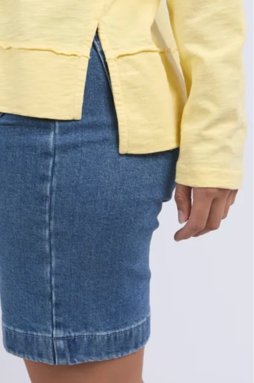 Foxwood Jayne Throw On Top - Lemon