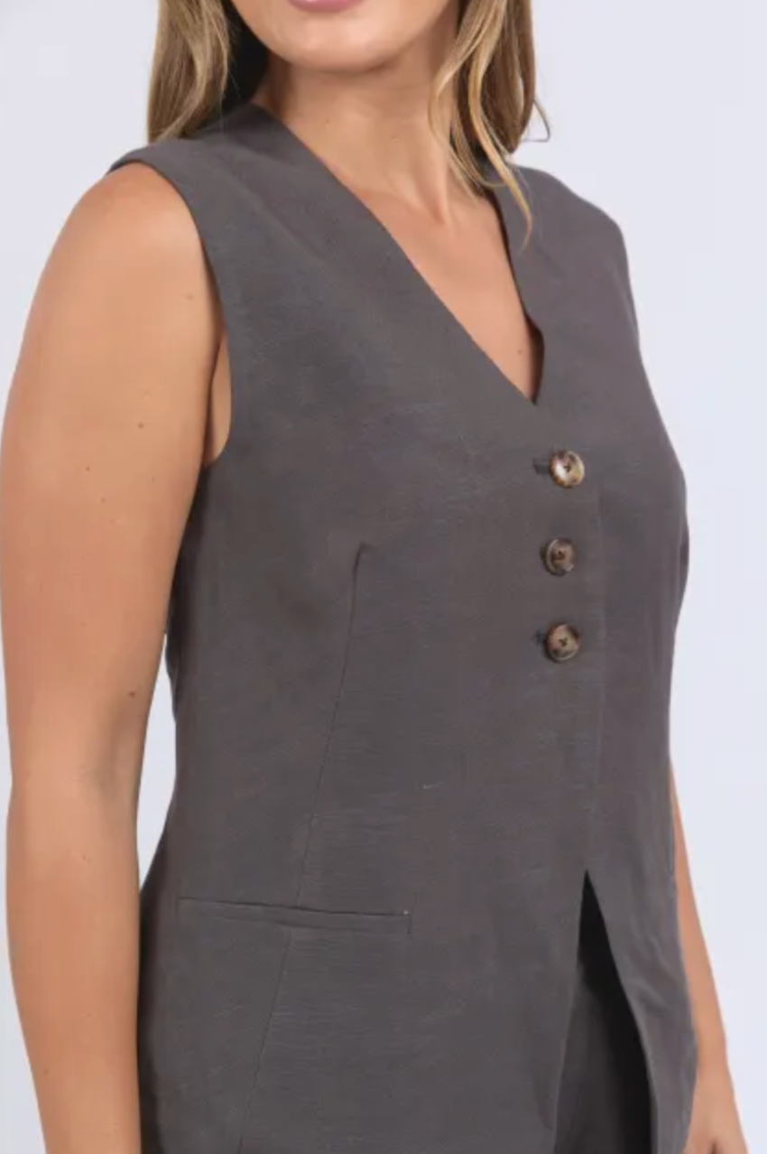 Foxwood Peyton Vest - Charcoal
