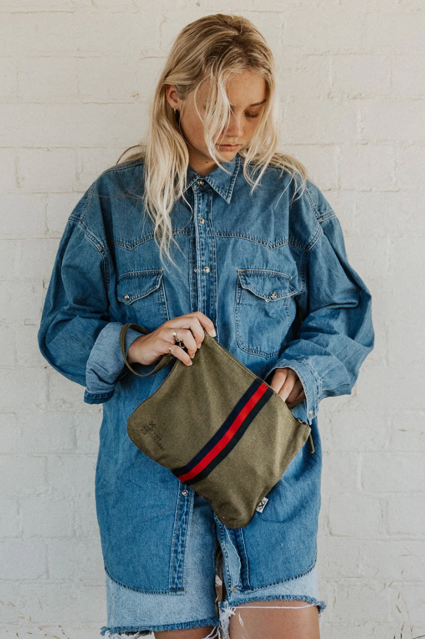 Escapee Pouch - Khaki