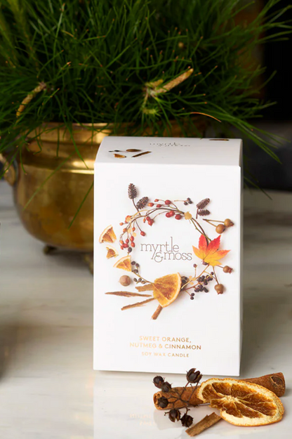 Xmas Candle - Sweet Orange, Cinnamon & Nutmeg (white)
