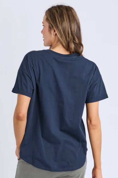 Elm Halli S/S Tee - Navy