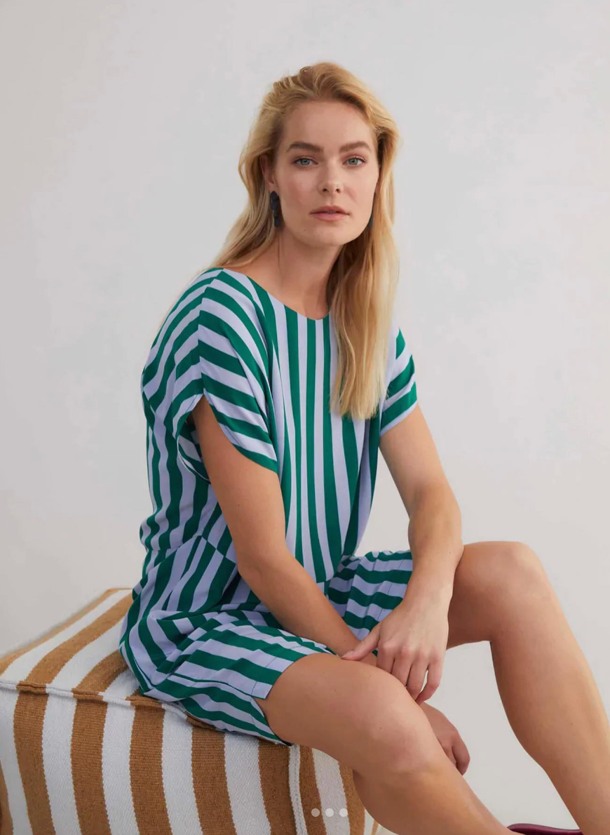 Maika dress lavender/green SIZE 16.