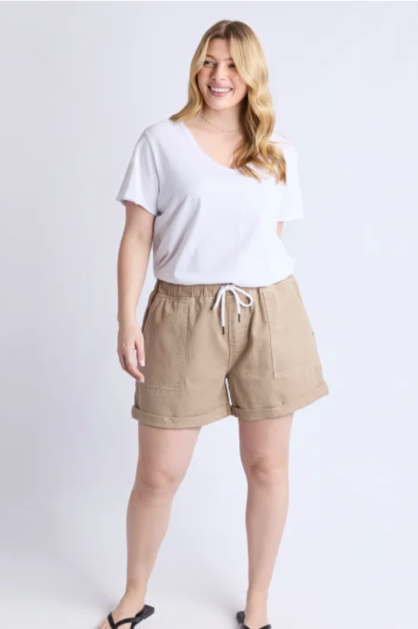 Elm Emma Relaxed Short - Latte