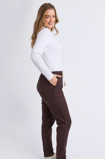 Foxwood Monday Pant - Coffee