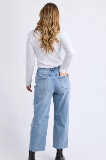 Foxwood Ambrose Barrel Jean - Lt Blue