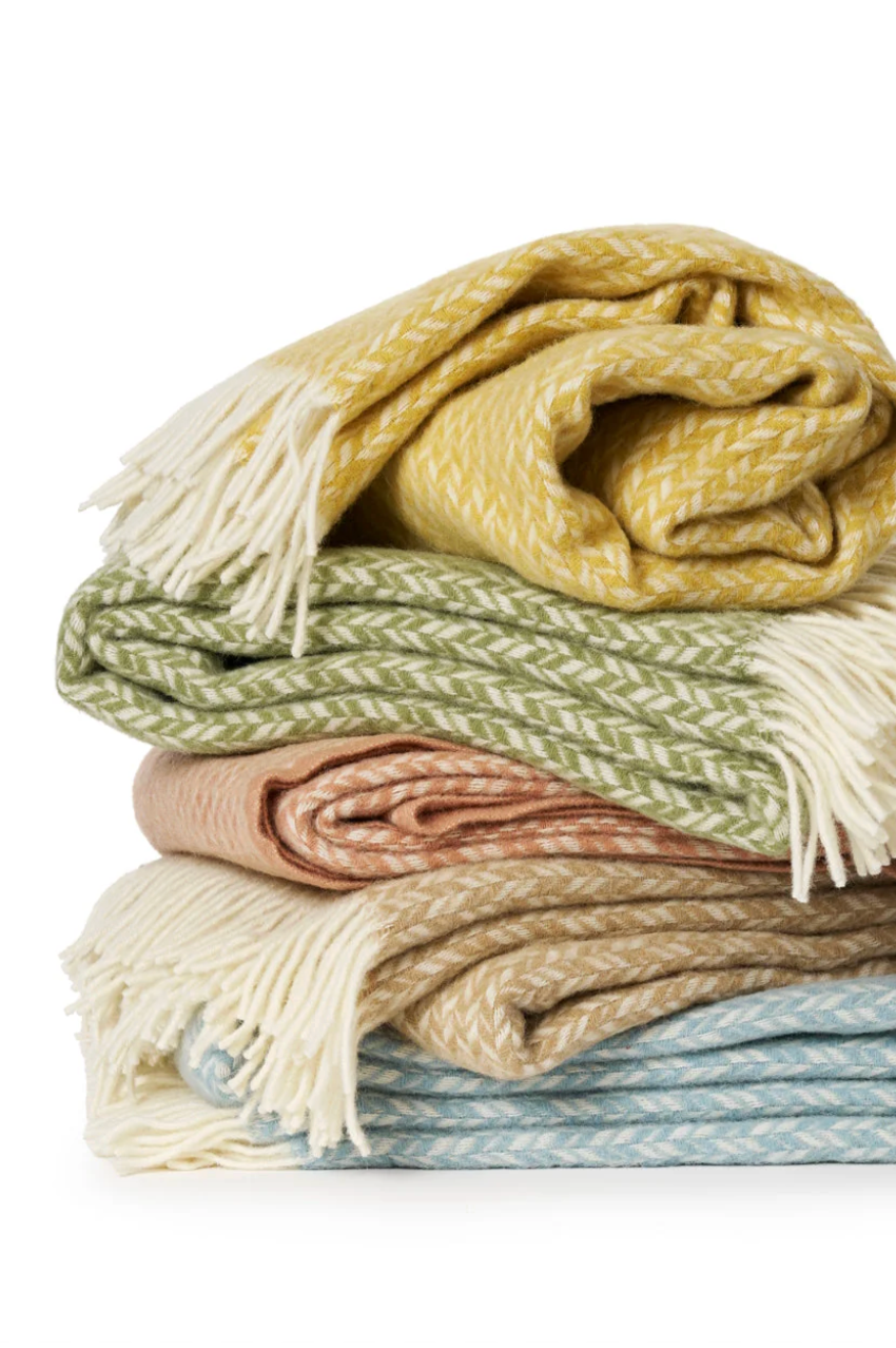 Lovik Wool Blanket - Apricot