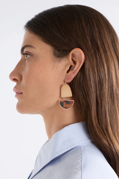 Elk Heran Hook Earrings - Tortoiseshell