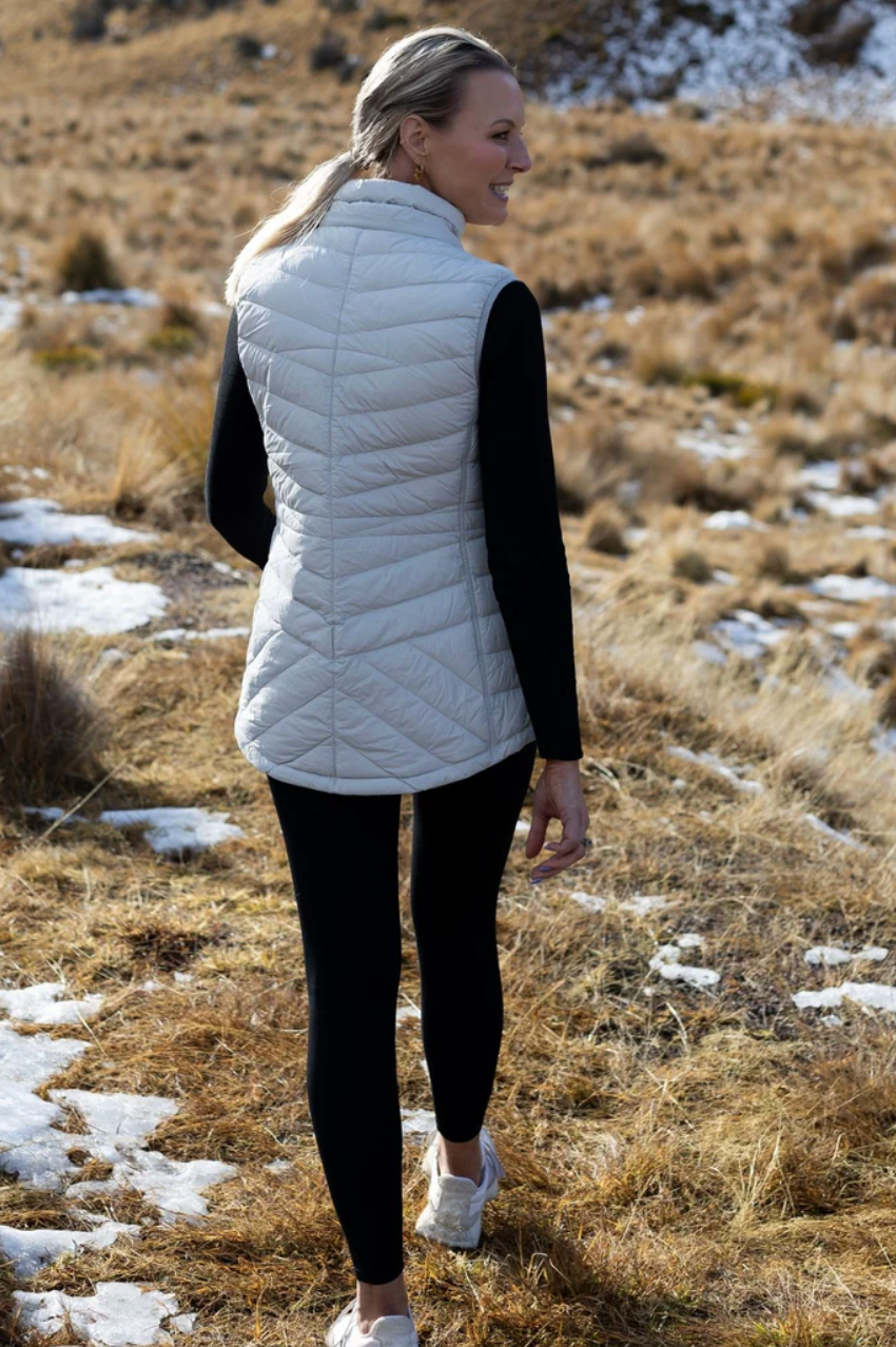 Moke Mary Claire Puffer Vest - Silver