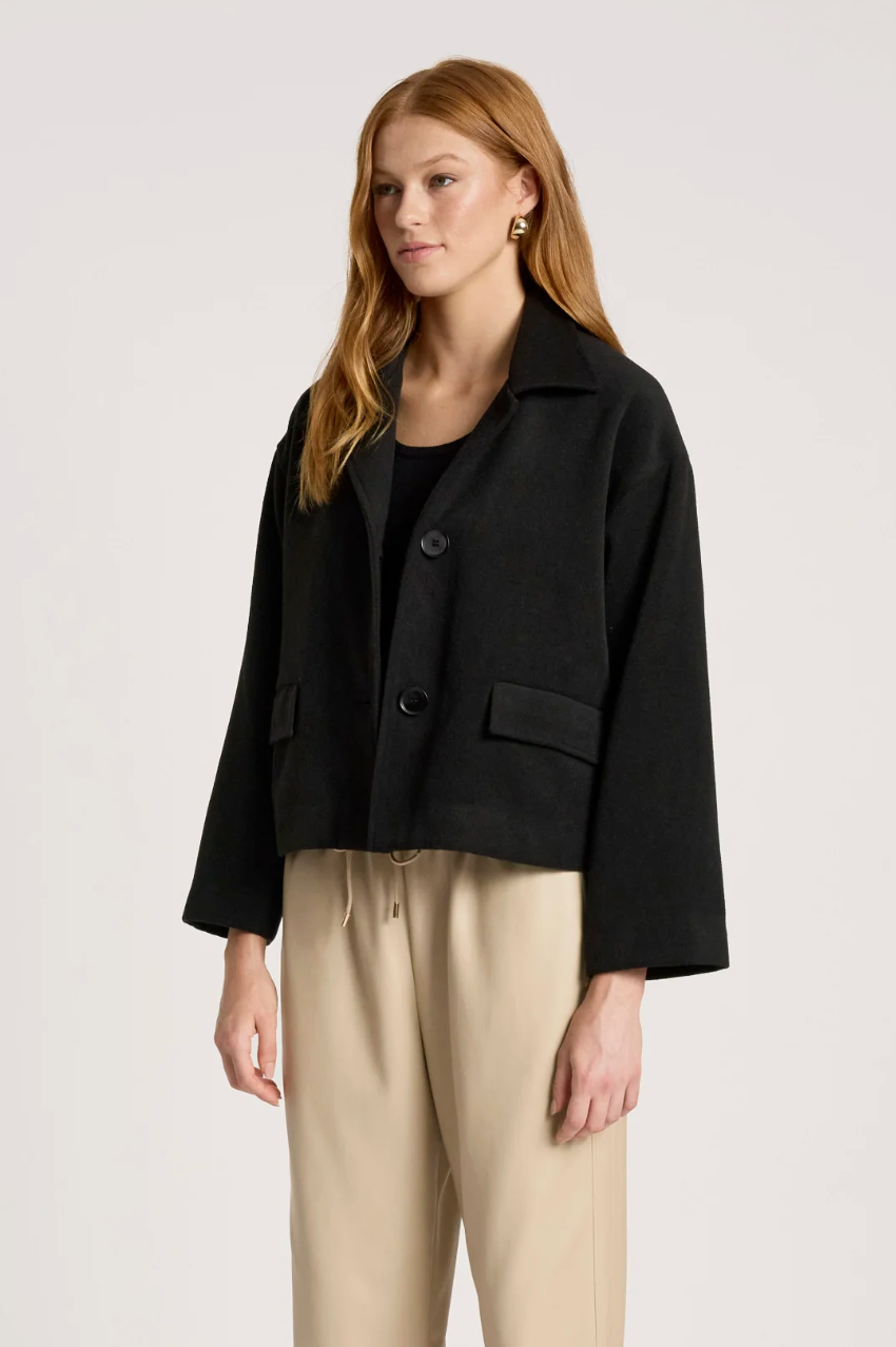Wanderer Crop Jacket - Black