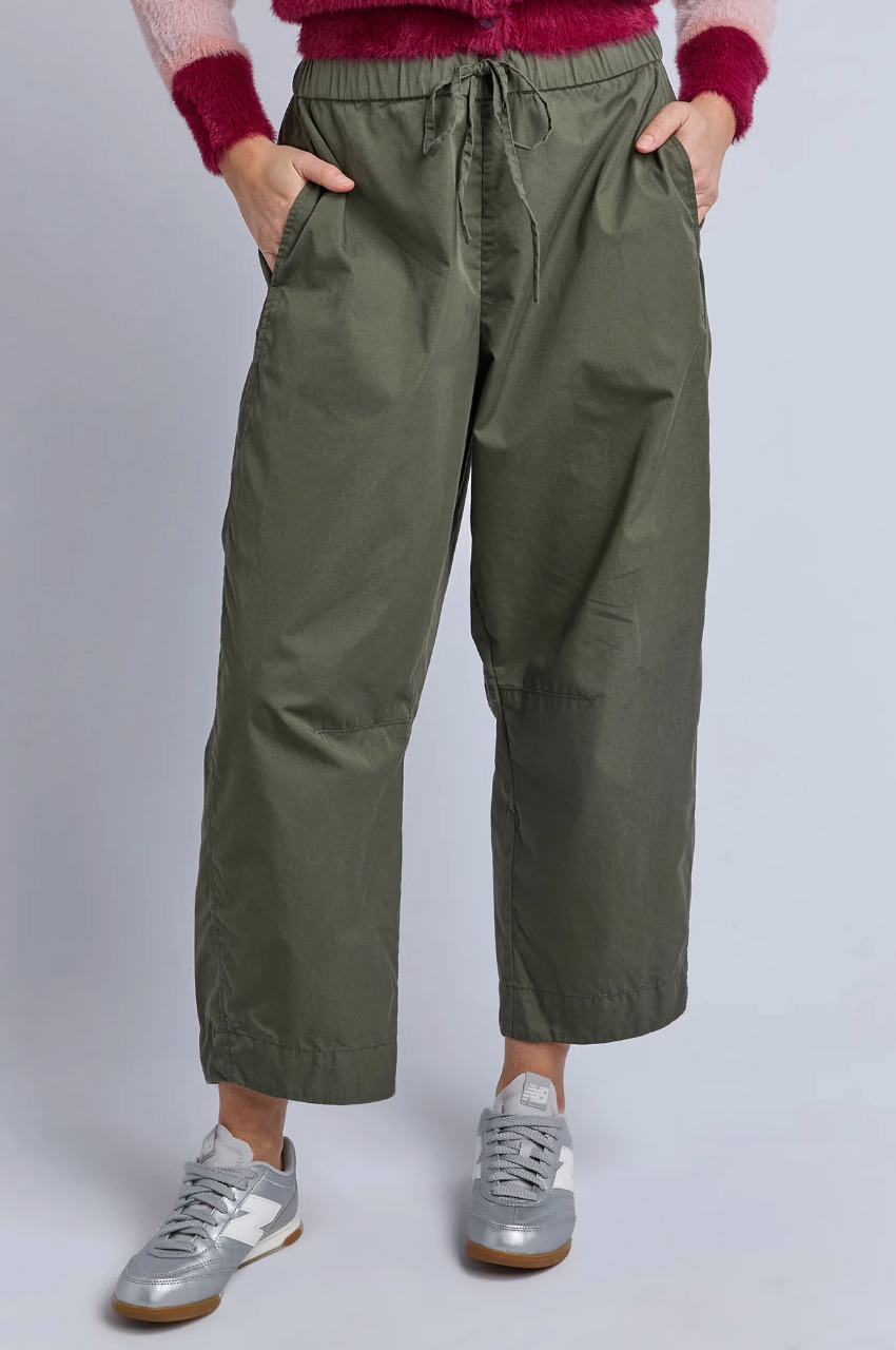 Lund Barrel Leg Pant - Basil