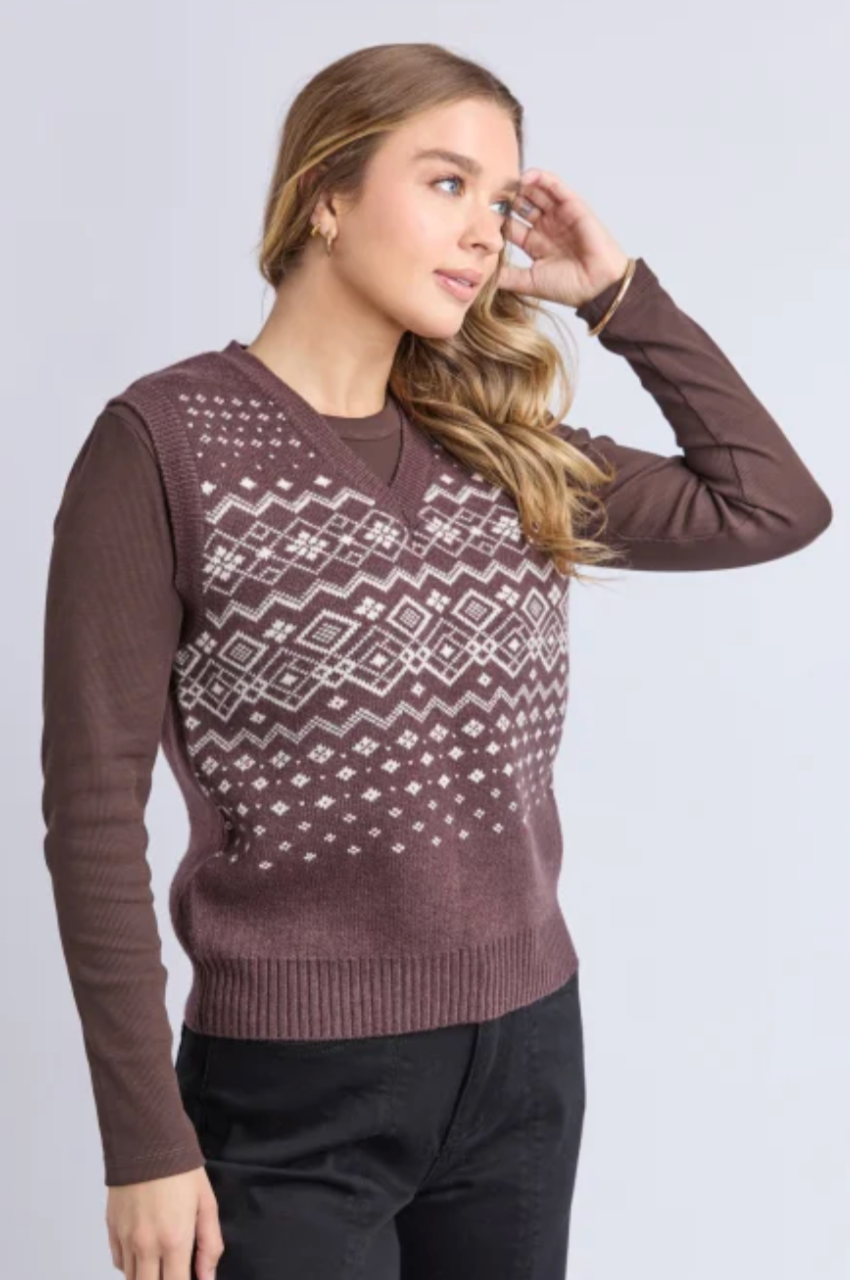 Nordic Vest - Choc/White