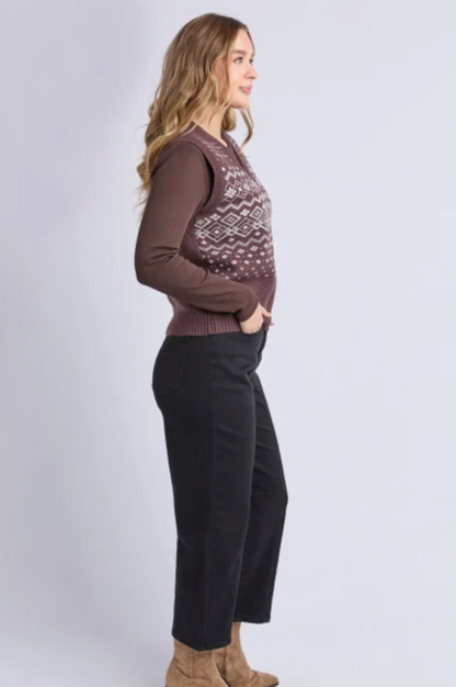 Nordic Vest - Choc/White
