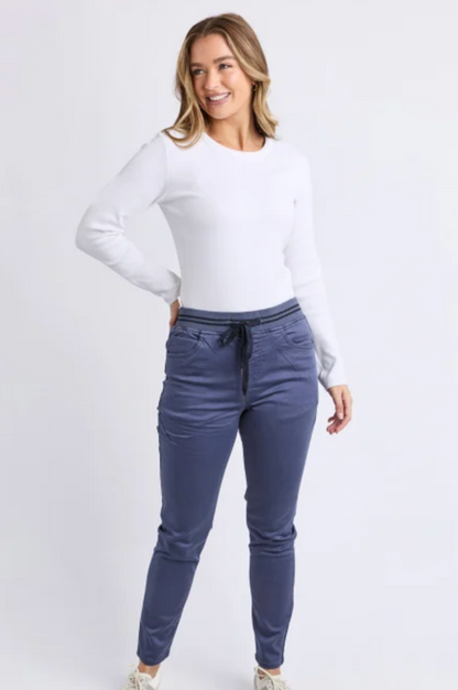 Foxwood Sylvia Jogger - Country Blue