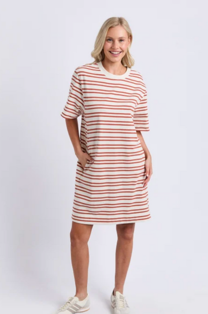 Elm Rouge Tee Dress - Mars/Tan