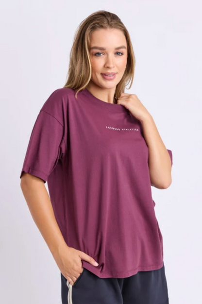 Foxwood Captain Tee - Plum