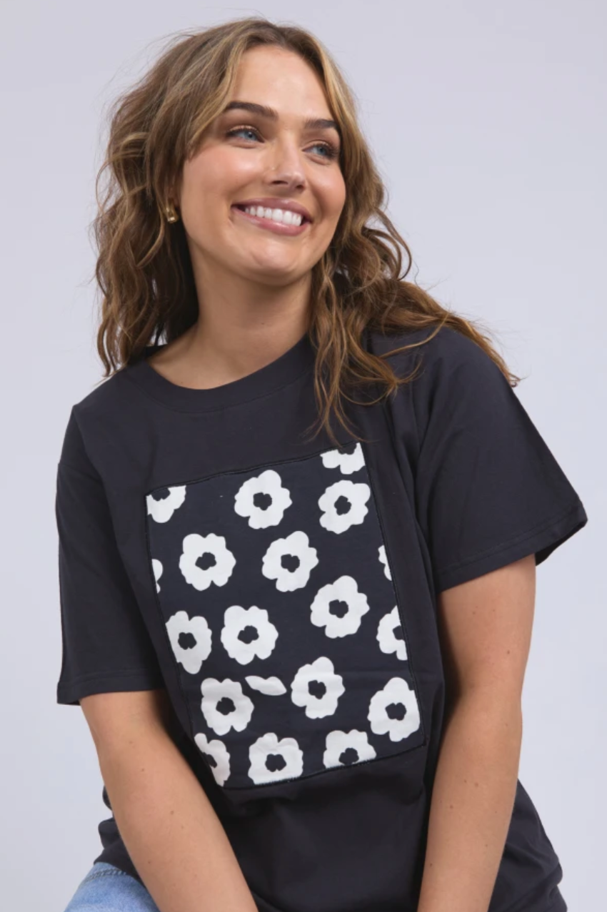 Elm Azalea Tee - Navy