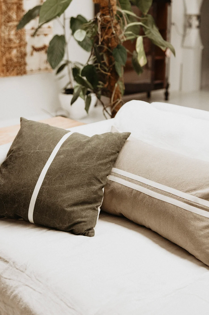 Wanderful Cushion - Dark Shadow 60 x 60