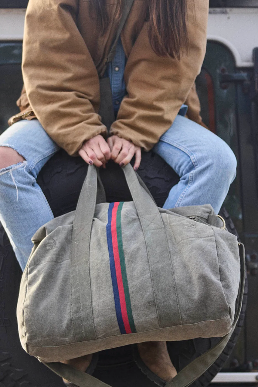 Escapee Overnight Bag - Khaki