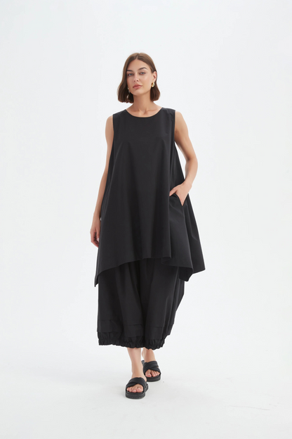Sleeveless Swing Top - Black