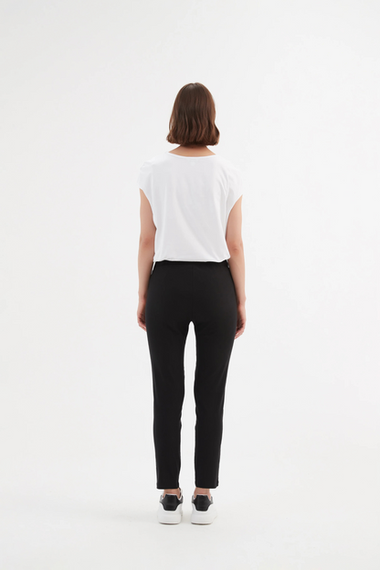 Straight Crop Pant - Black