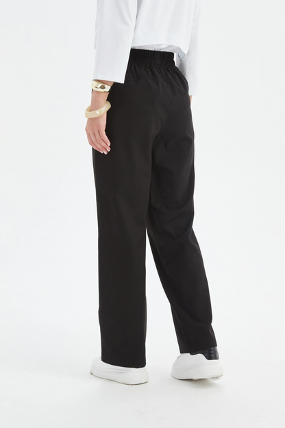 Straight Leg Easy Pant - Black