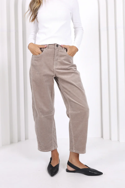 Toni Barrel Cord Jeans - Latte