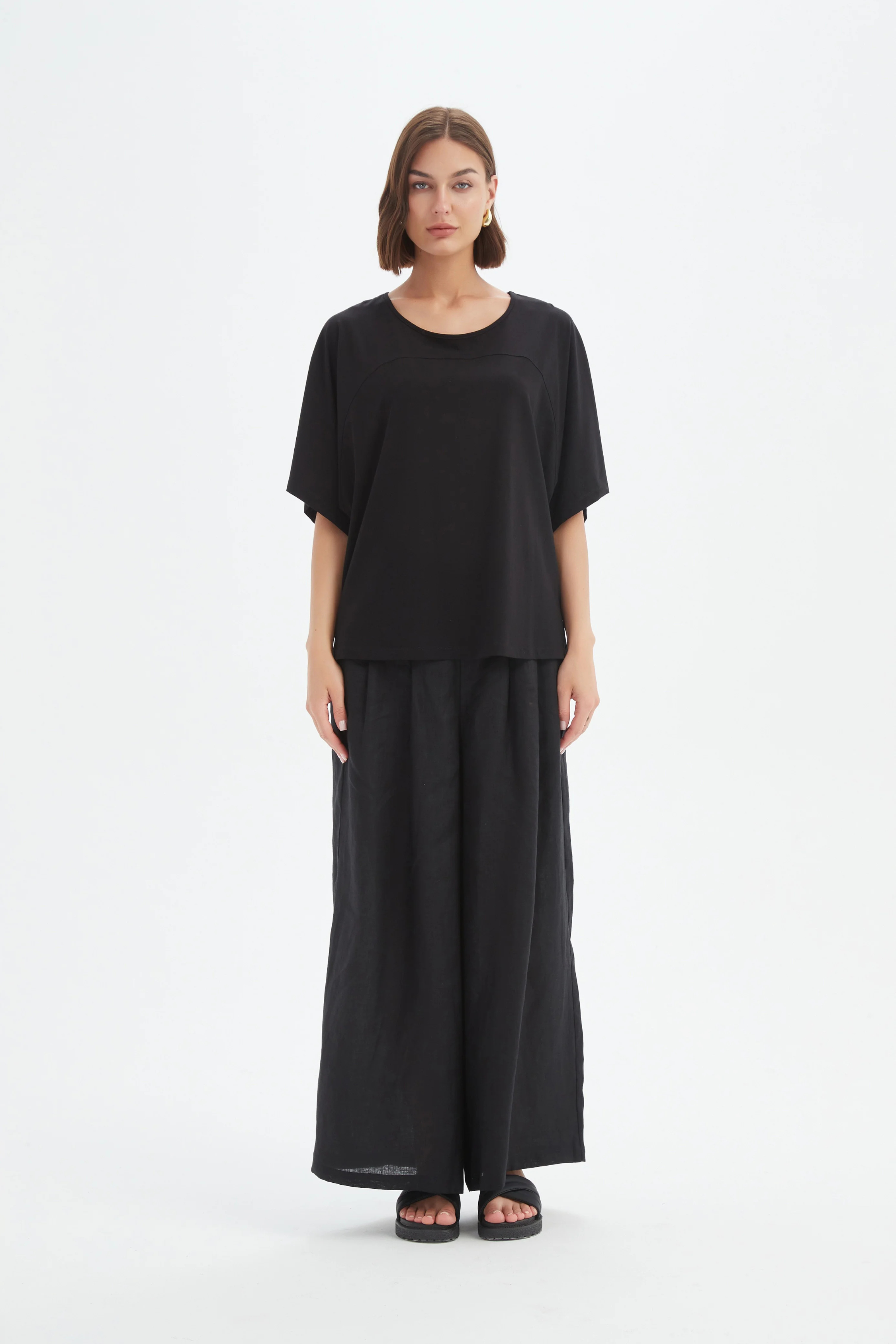Wide Sleeve Yoke Tee - Black