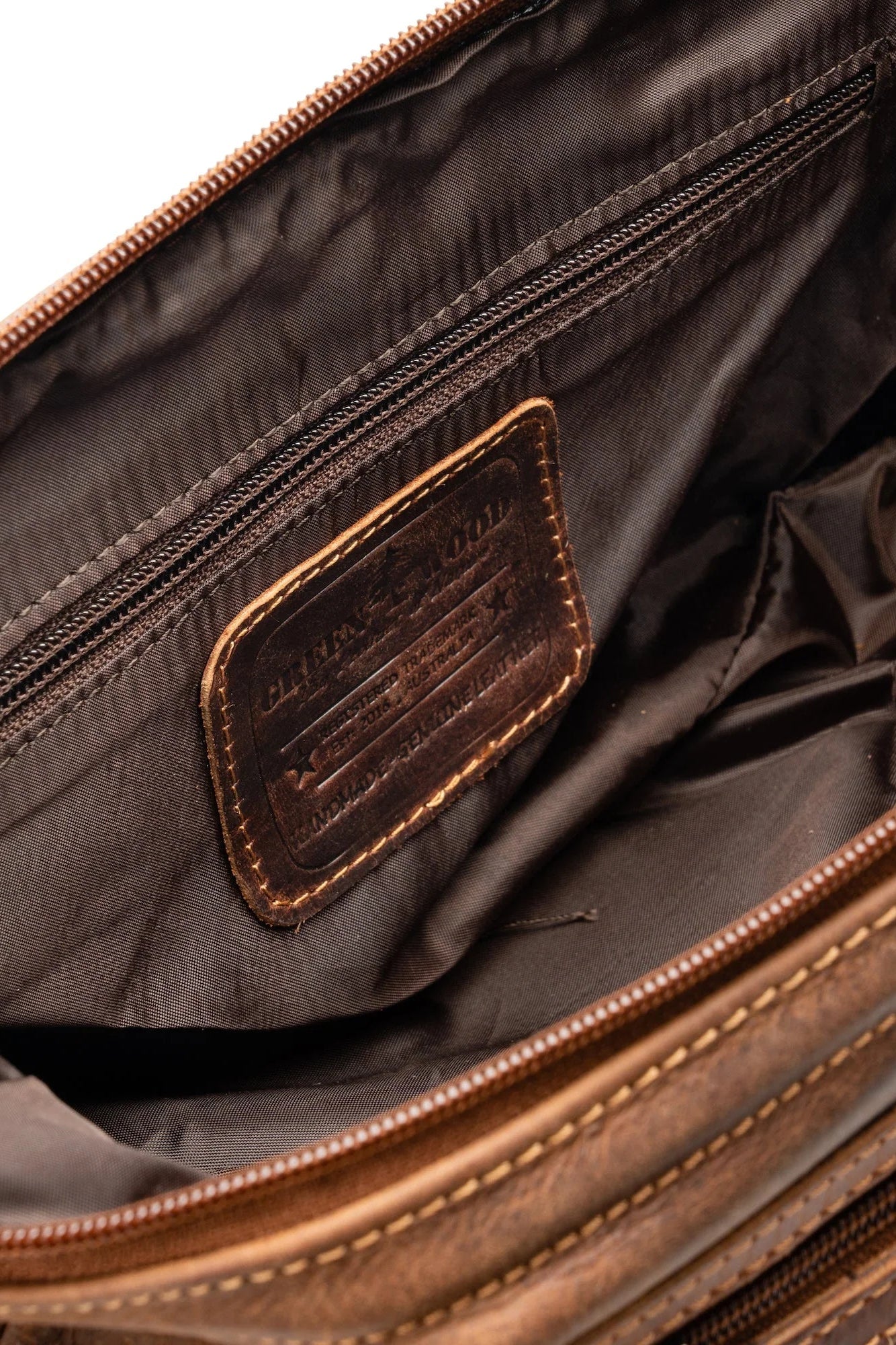 Sandel Leather Toiletry Bag - Sandel