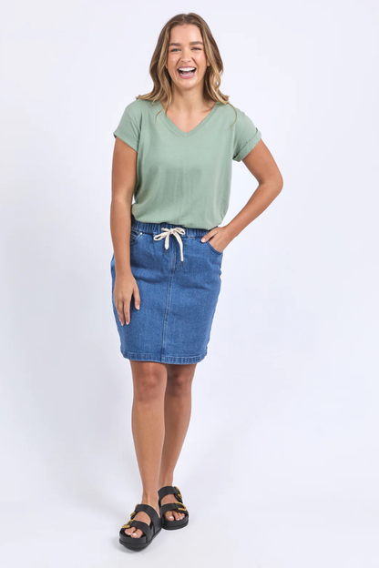 Foxwood Manly Vee Tee - Iceberg Green