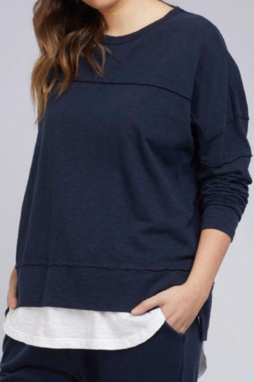 Foxwood Jayne Throw on Top - Navy