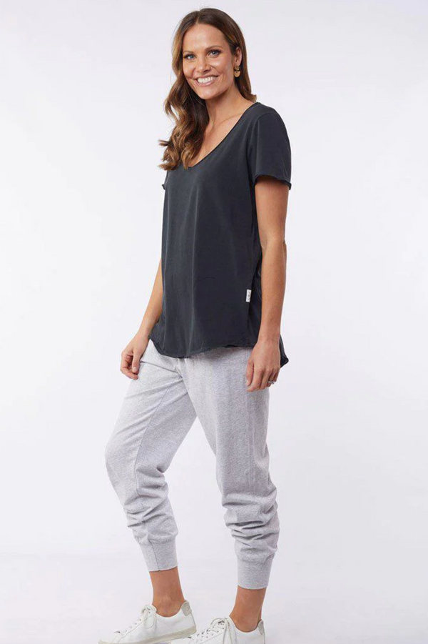 Fundamental Vee Tee - Washed Black
